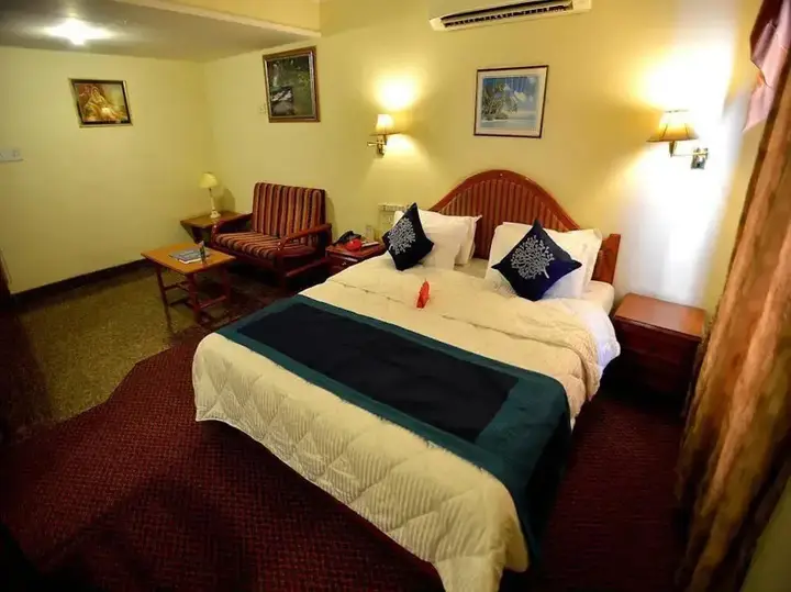 Вадодара: OYO Rooms Dairy Den Circle