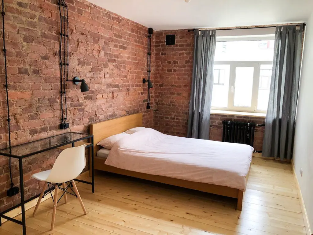 Санкт-Петербург: Жилое помещение Forever Young Rooms (Вечно молодой комнаты)