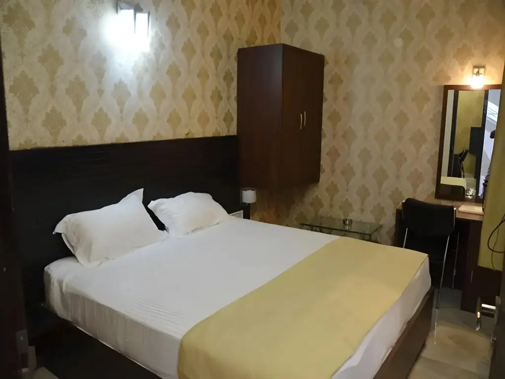 Варанаси: OYO Rooms Mall Road Cantonment
