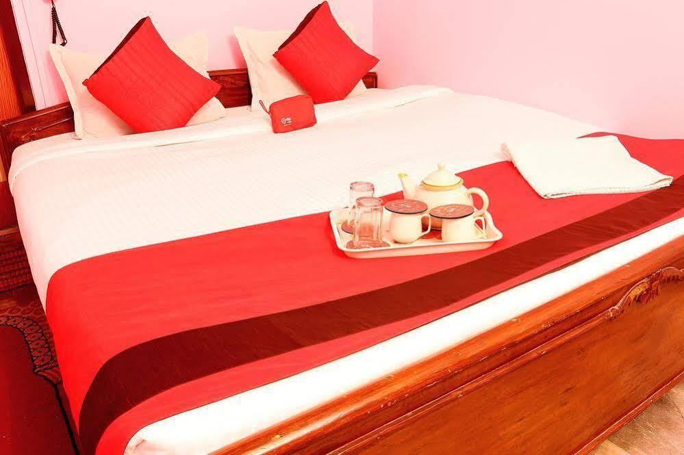 Колката: OYO Rooms Sealdah Railway Station