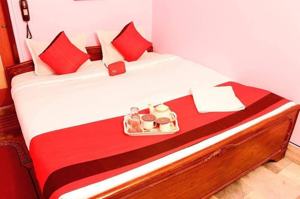 Колката: OYO Rooms Sealdah Railway Station