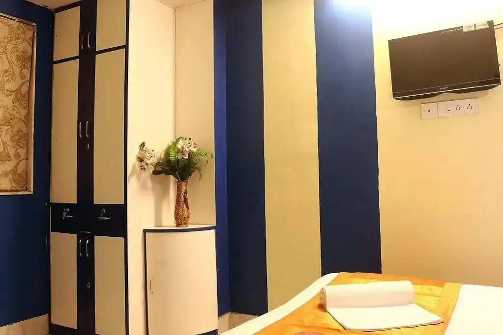 Колката: OYO 1865 Hotel Trivedi International