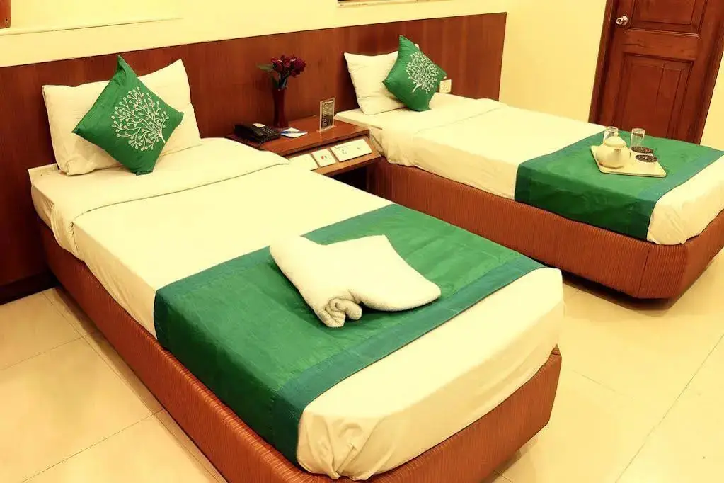Колката: OYO 1346 Manthan Hotel