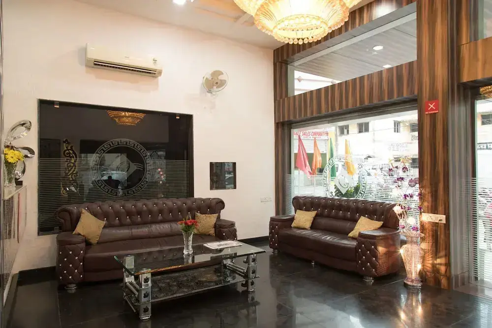 Нагпур: OYO Premium Nagpur C A Road