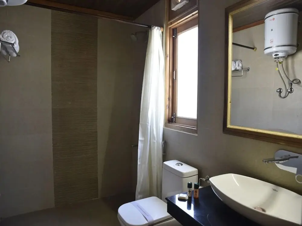 Манали: OYO Rooms Apple Orchards Gadherni
