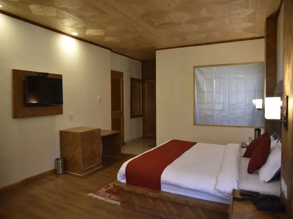 Манали: OYO Rooms Apple Orchards Gadherni