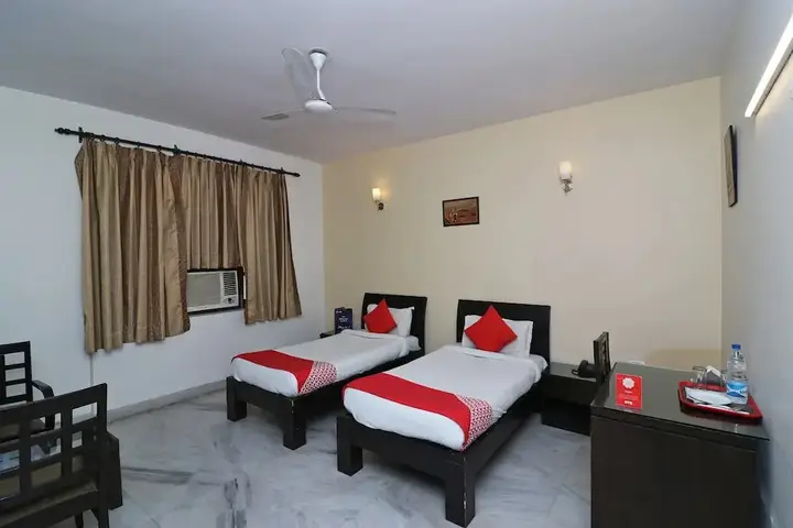 Гуруграм: OYO 595 Hotel Aravali View
