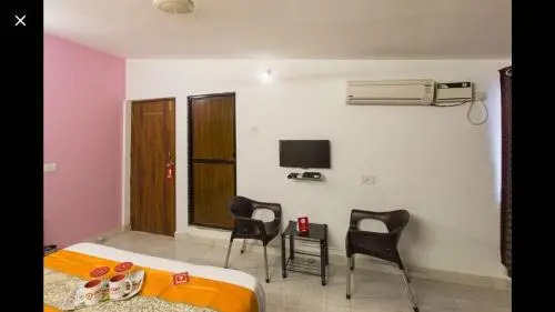 Панаджи: OYO 35596 Hotel Amar