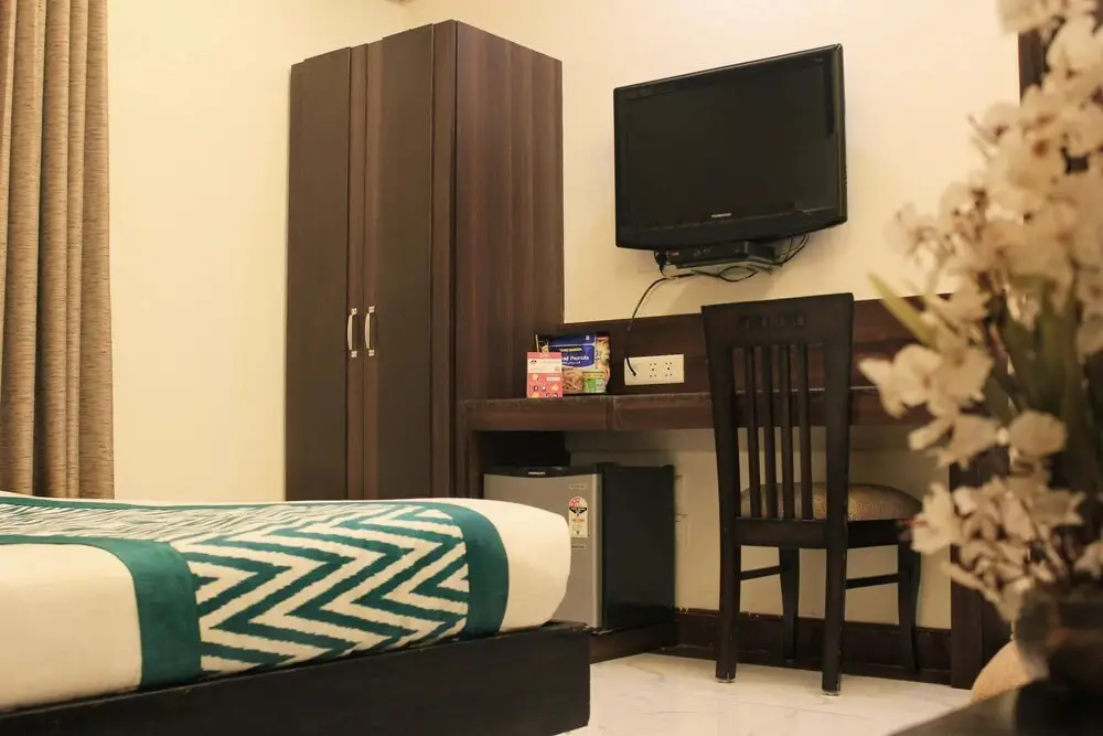 Нью-Дели: OYO 1208 Hotel Aman Palace