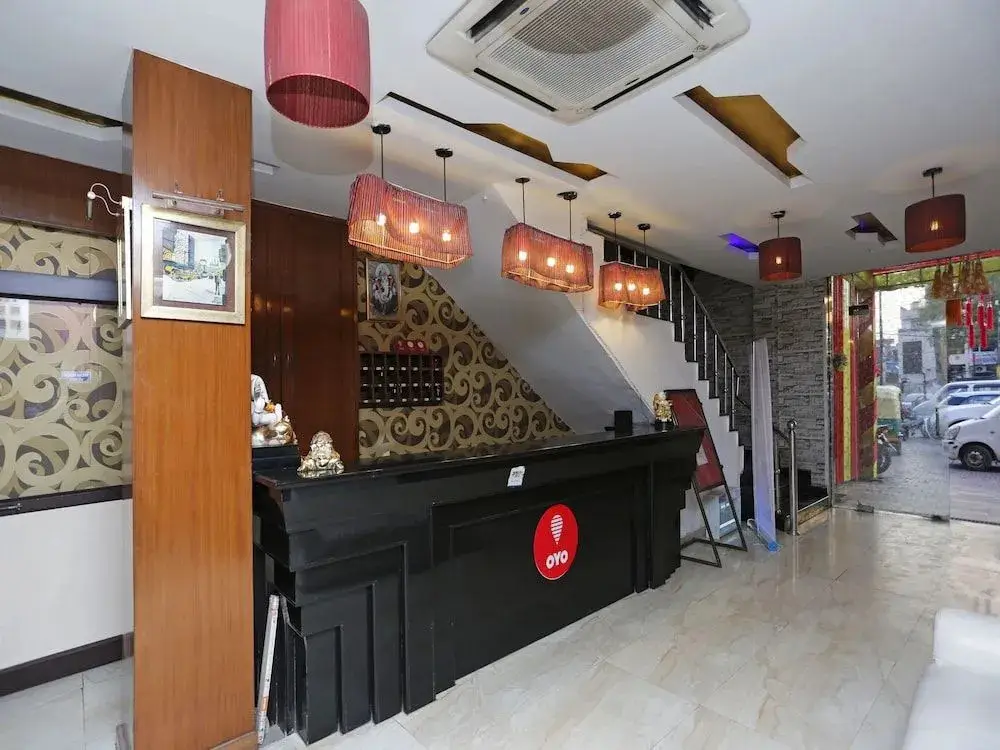Фаридабад: OYO 834 Hotel Aashirwaad