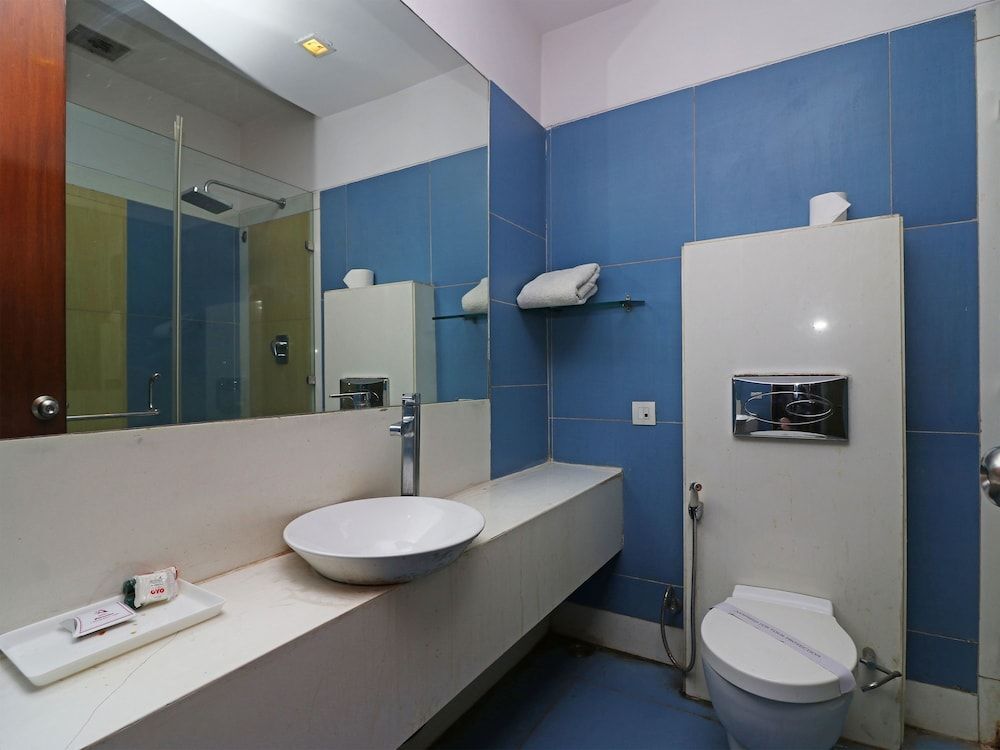 Фаридабад: OYO 1574 Hotel Abhinandan