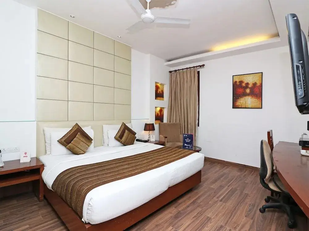 Фаридабад: OYO 1574 Hotel Abhinandan