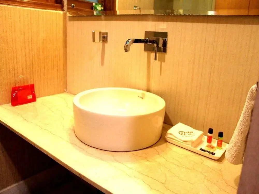Нью-Дели: OYO Rooms Vikas Puri New Delhi