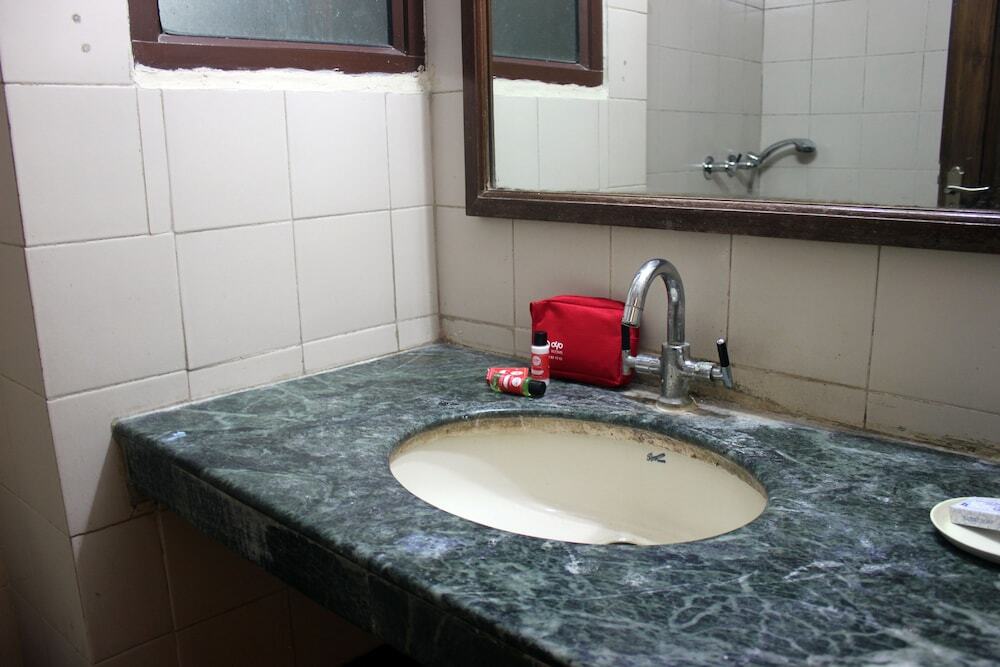 Нью-Дели: OYO 497 Hotel Welcome Palace