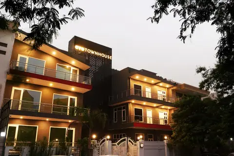 OYO Rooms Near Galleria Market — фото 1