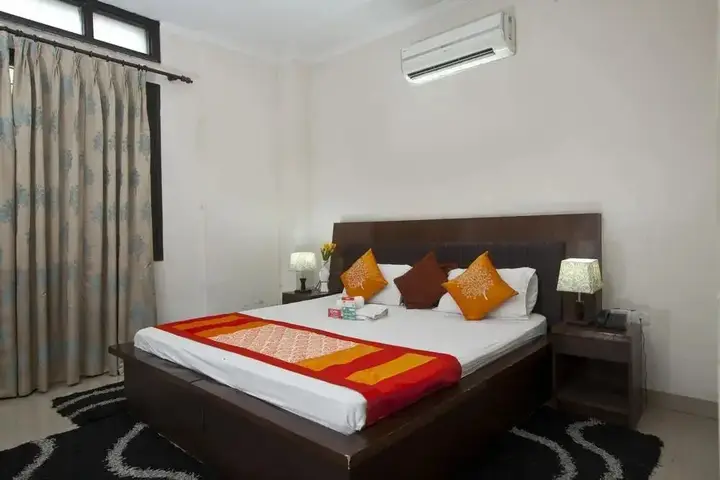 Гуруграм: OYO Rooms Medanta III
