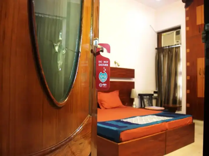 Гуруграм: OYO Rooms Udyog Vihar 2