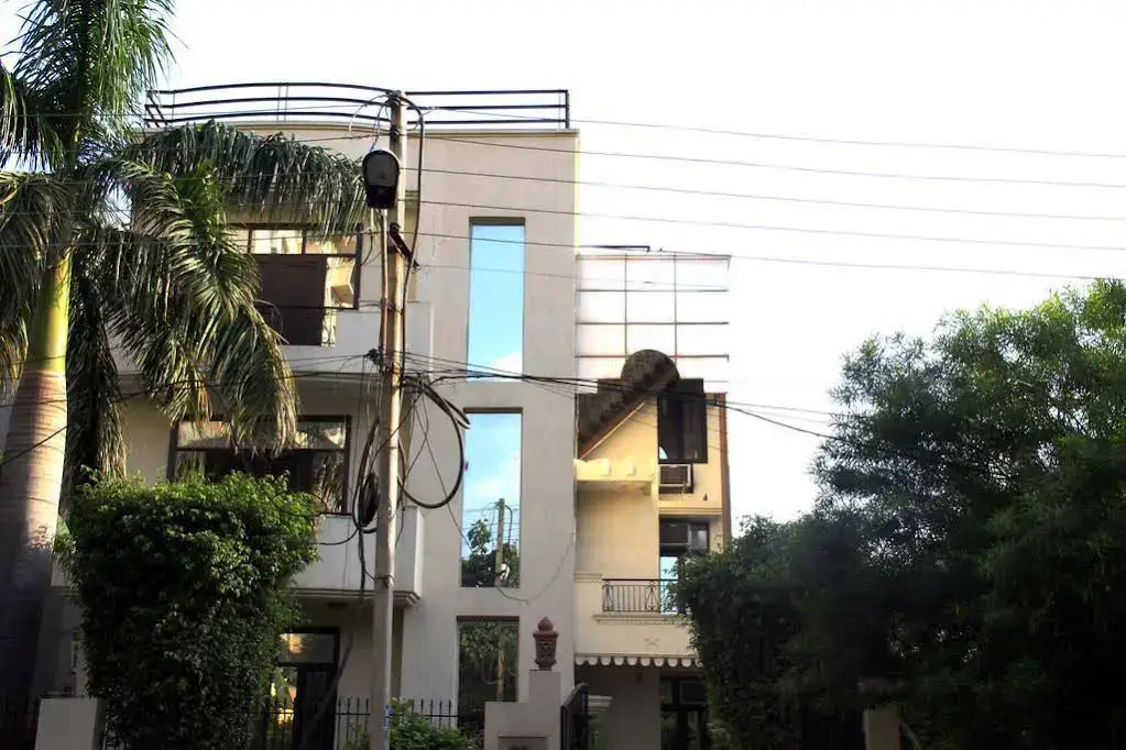 OYO 1242 near MG Road — фото 1