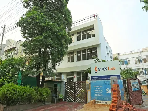 OYO Rooms Near Jalvayu Towers- Sector 56 — фото 1