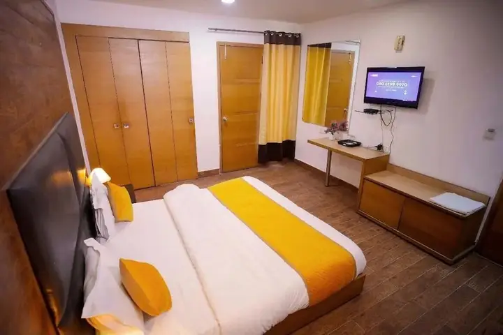Газиабад: JPS Residency