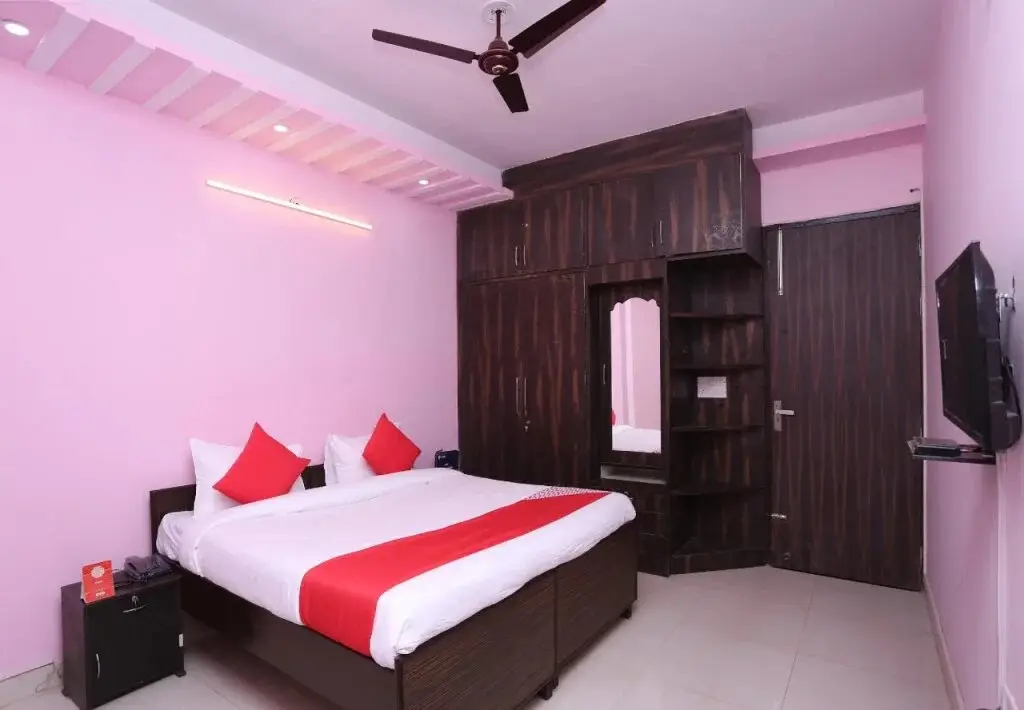 Газиабад: Hotel Palazzo Di Lara By OYO Rooms