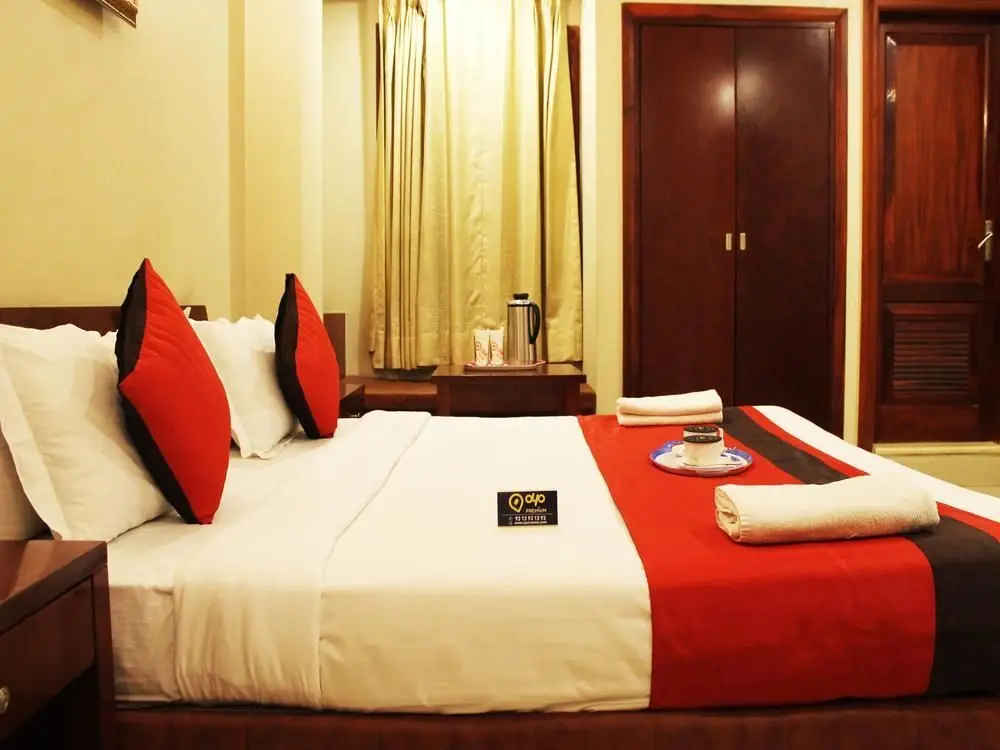Газиабад: Hotel Blue Stone