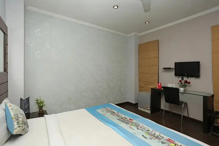 Гуруграм: OYO 386 Hotel Lotus Panache