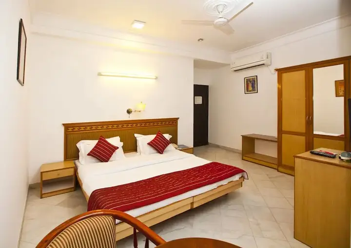 Гуруграм: OYO 8761 Hotel Mall View