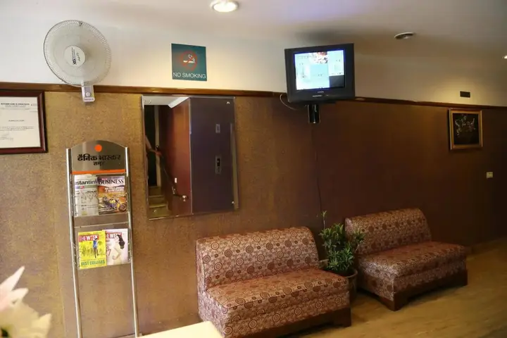 Мохали: OYO 821 Sarao Hotel