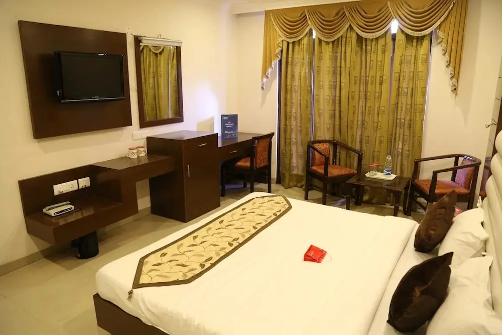 Чандигарх: OYO 1133 Hotel City Park Plaza