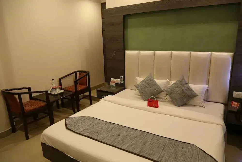 Чандигарх: OYO 1133 Hotel City Park Plaza