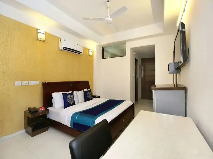 Панчкула: OYO Rooms Panchkula Sector 4