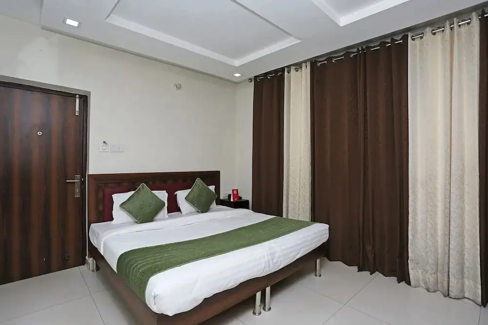 Зиракпур: OYO 1355 Hotel Dream