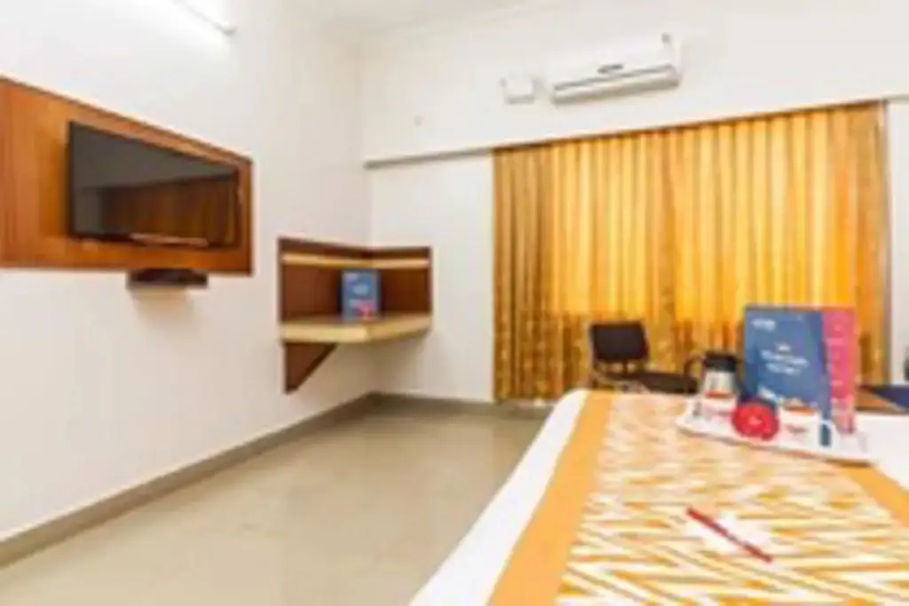 Бангалор: OYO Rooms Majestic Gandhinagar 3