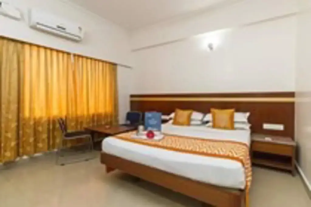 Бангалор: OYO Rooms Majestic Gandhinagar 3