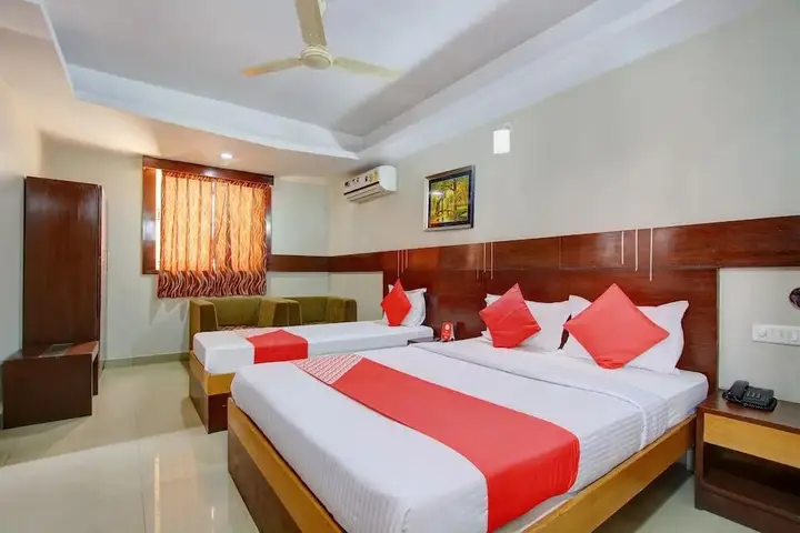 Бангалор: OYO 958 Hotel Greenwood Inn