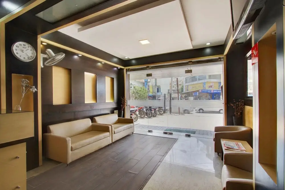 Бангалор: OYO 958 Hotel Greenwood Inn