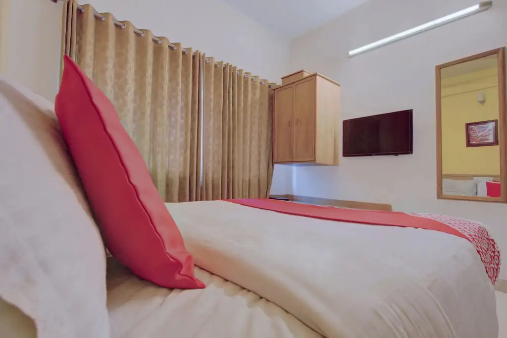 Бангалор: OYO 27005 The Woodbridge Hotel