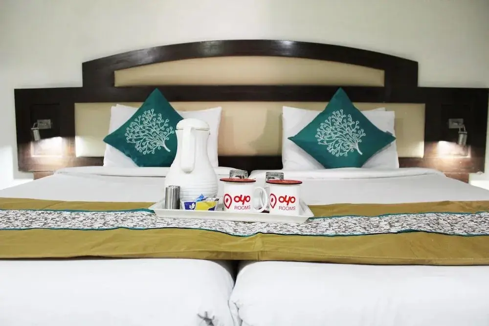 Дехрадун: OYO 1818 Hotel Central