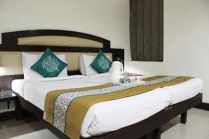 Дехрадун: OYO 1818 Hotel Central