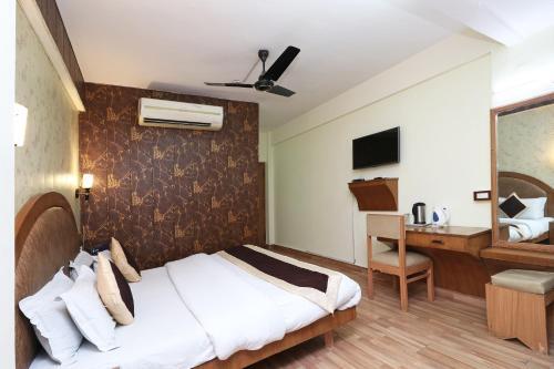 Дехрадун: OYO Rooms Clock Tower Rajpur Road
