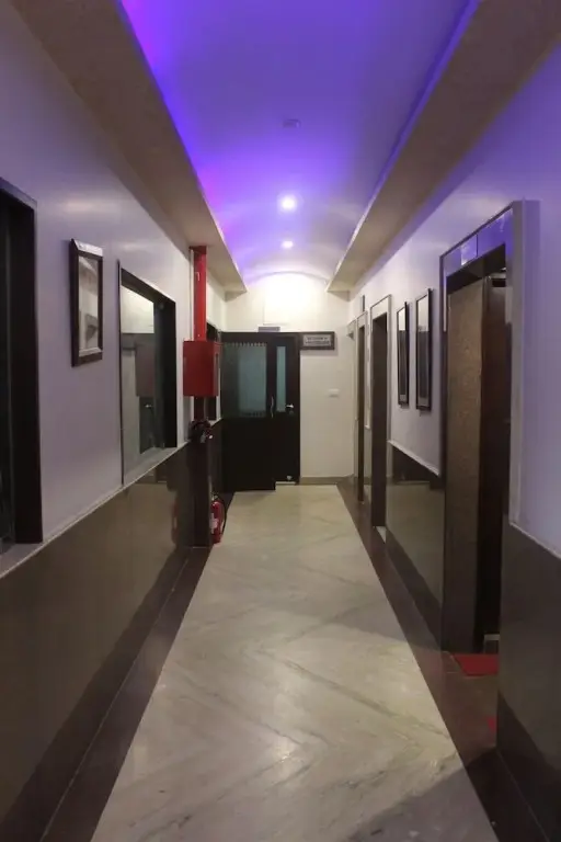 Джайпур: OYO 726 Hotel Safari