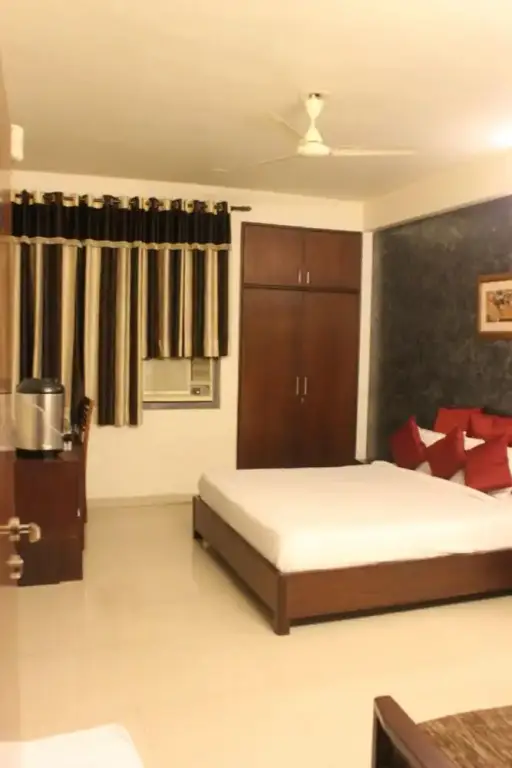 Джайпур: OYO 726 Hotel Safari