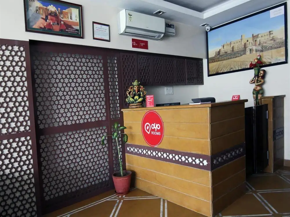 Джайпур: OYO Rooms Khirni Phatak Flyover