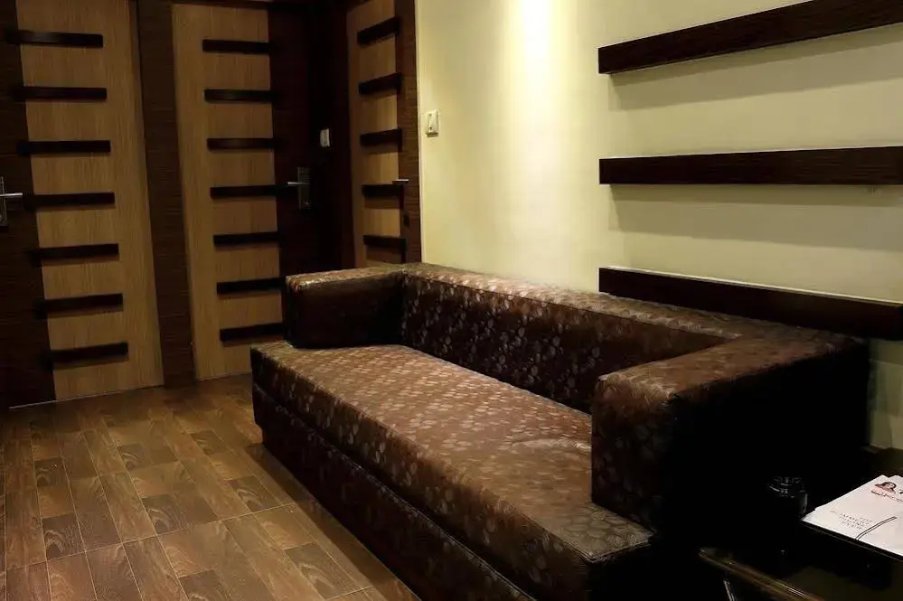 Колката: OYO Room New Alipore