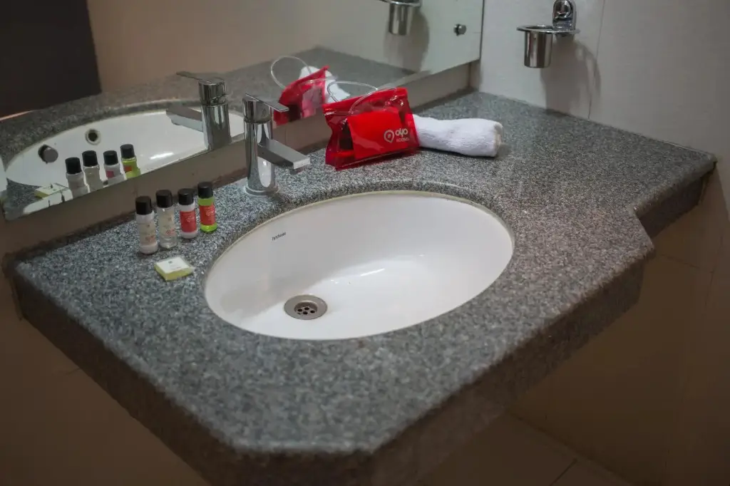 Канпур: OYO 1521 Hotel Sanjay Galaxy