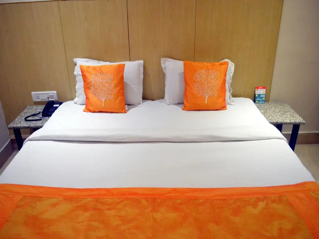 Канпур: OYO 694 Hotel Malik Residency
