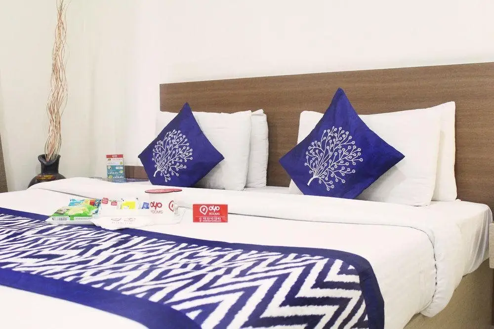 Бахадрабад: OYO Premium SIDCUL Haridwar