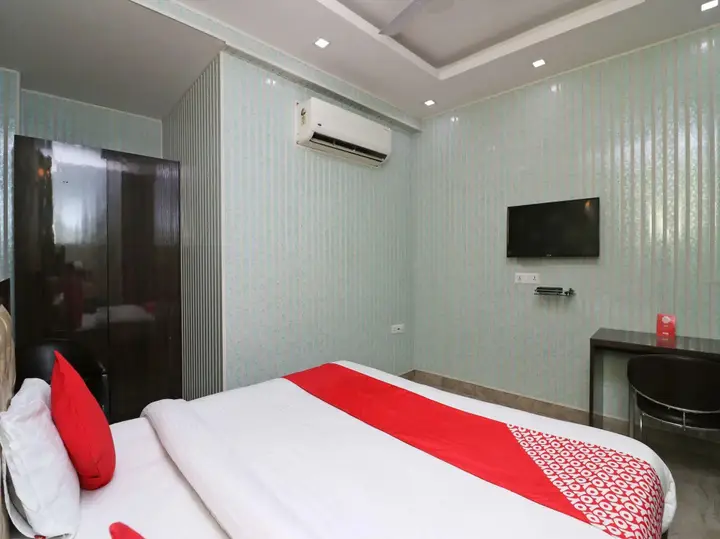 Гуруграм: OYO Rooms Bus Stand Gurgaon