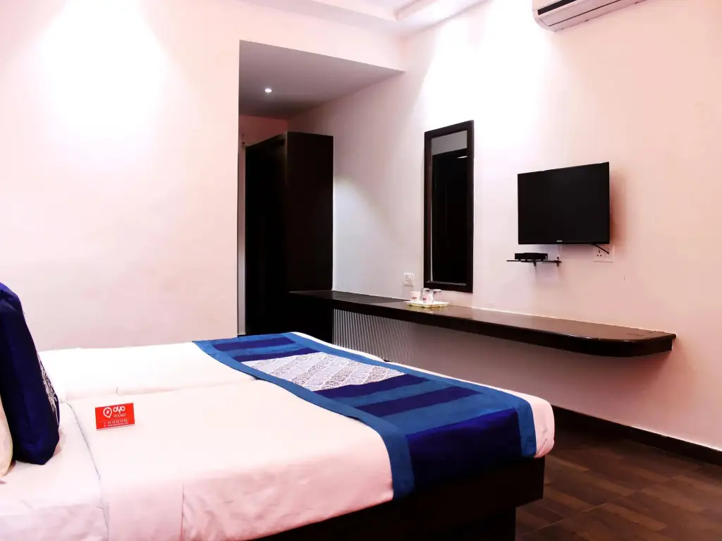 Хубли: OYO Rooms Court Circler